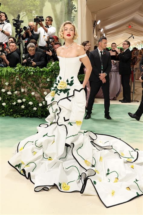 Gigi Hadid’s 2024 Met Gala Dress Took Over 13,500 Hours to .